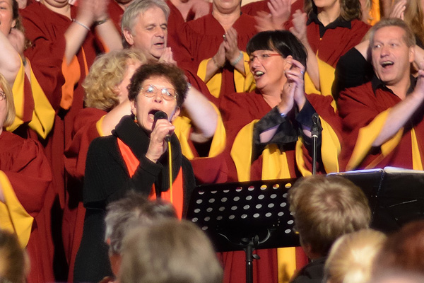 Gospel Konzert Bremen in St. Jakobi Chorleiter Friedemann Jaenicke